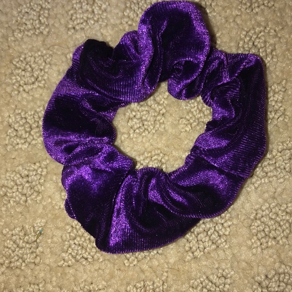 Purple Scrunchie - Picture 1 of 2